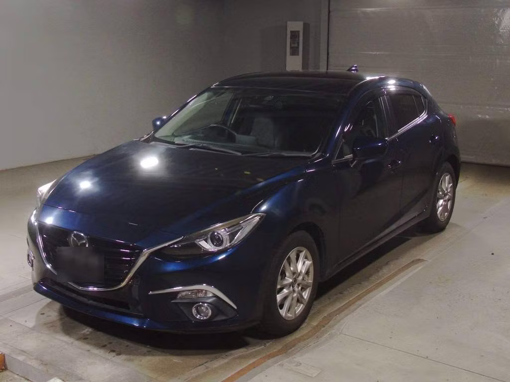 MAZDA AXELA