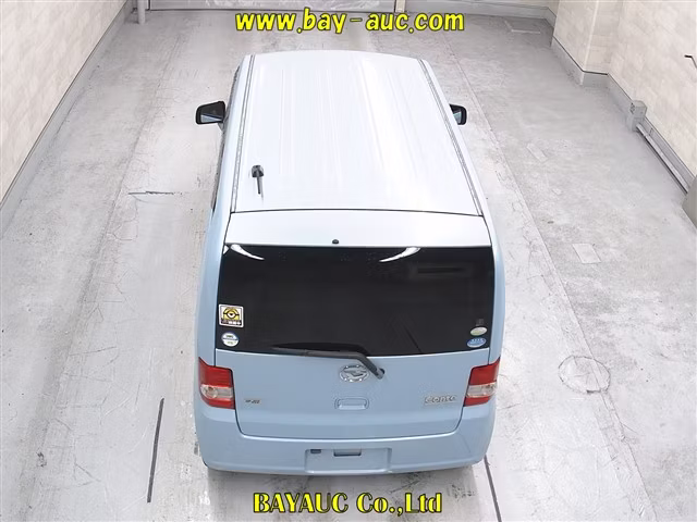 DAIHATSU MOVE CONTE