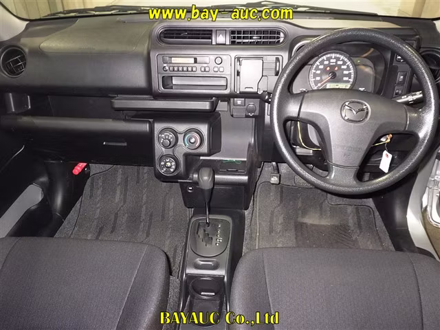 MAZDA FAMILIA