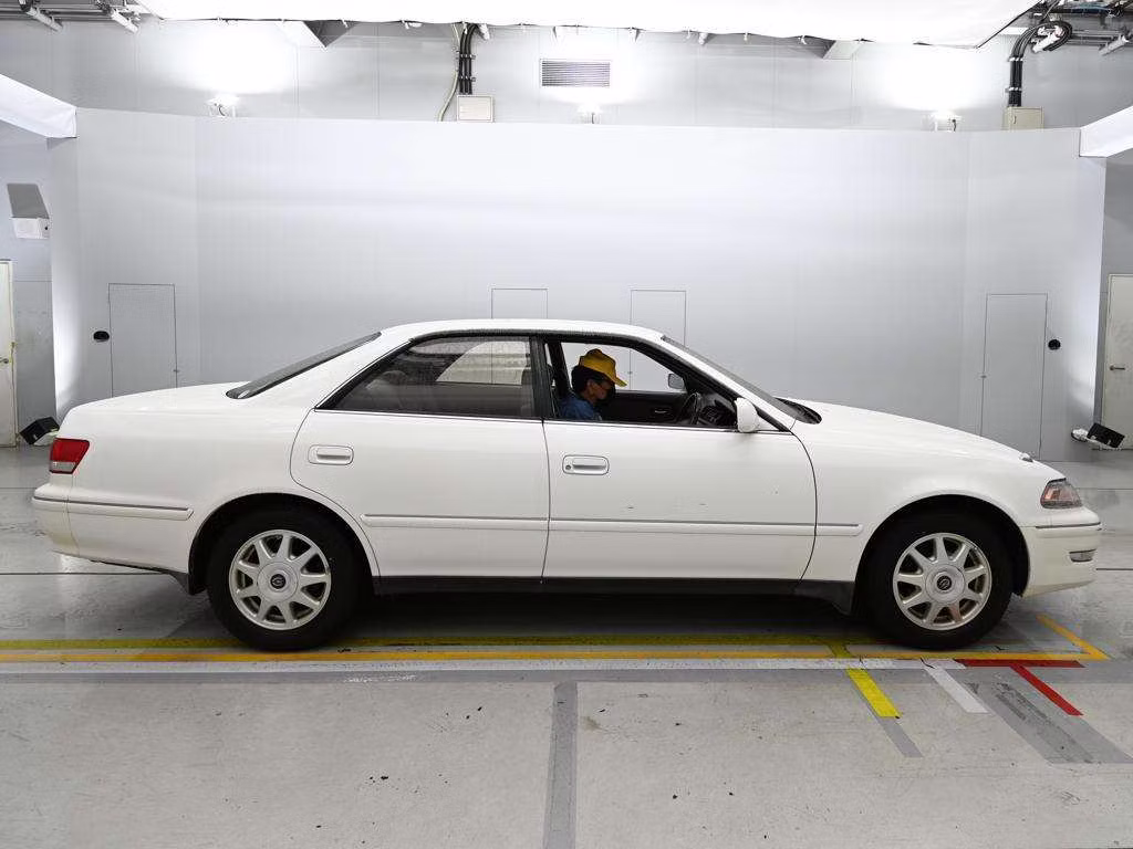 TOYOTA MARK II