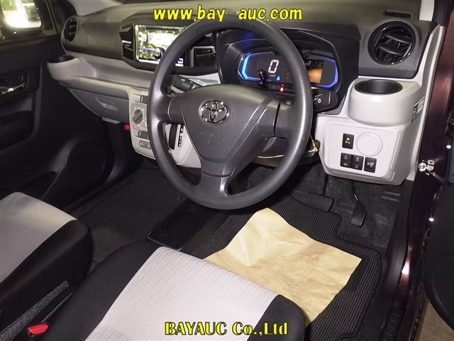 TOYOTA PIXIS EPOCH