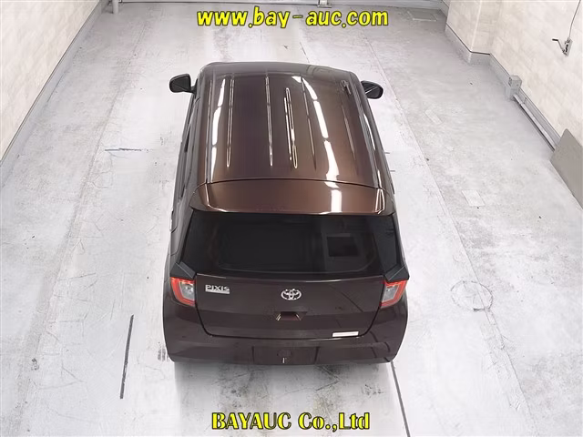 TOYOTA PIXIS EPOCH