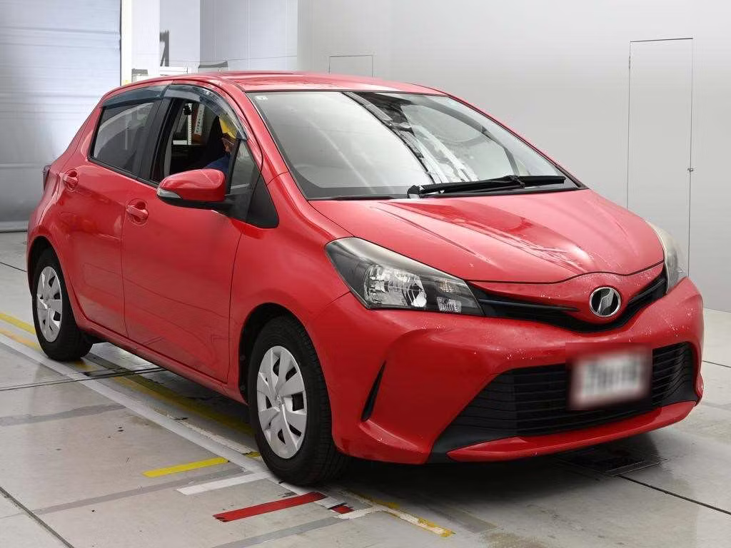 TOYOTA VITZ