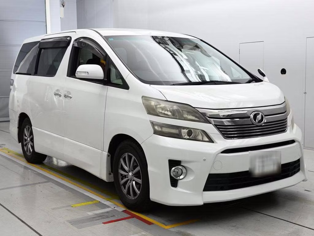 TOYOTA VELLFIRE