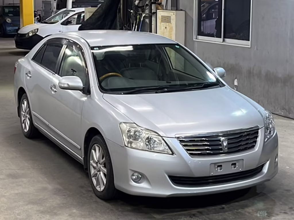 TOYOTA PREMIO