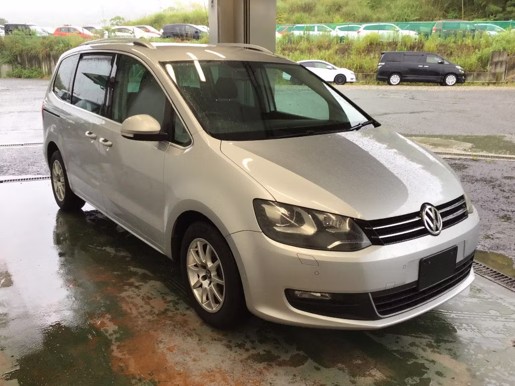 VOLKSWAGEN SHARAN
