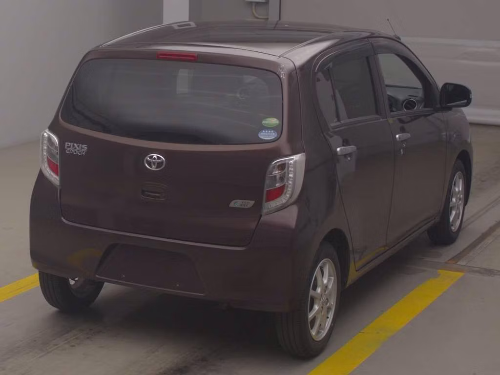 TOYOTA PIXIS EPOCH