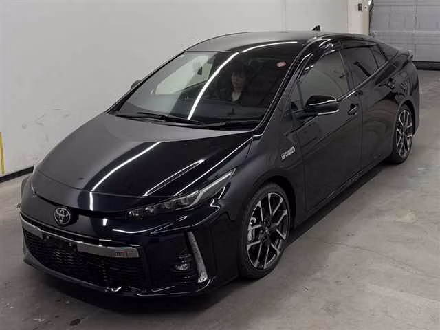 TOYOTA PRIUS PHV