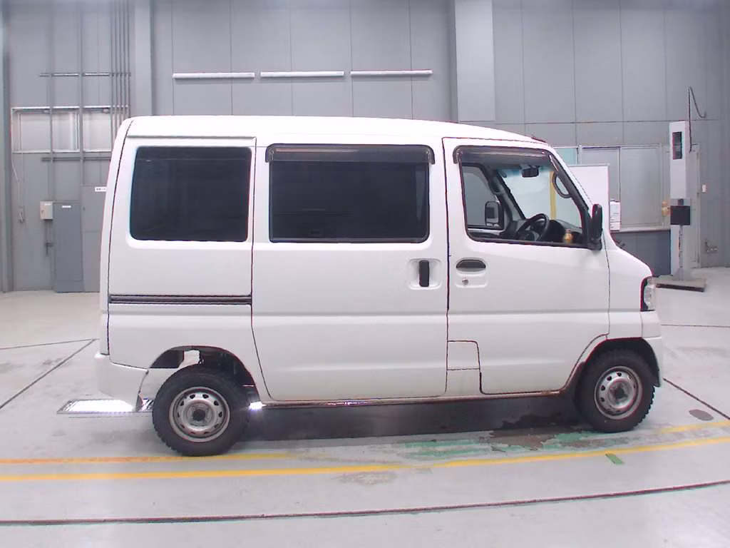 MITSUBISHI MINICAB