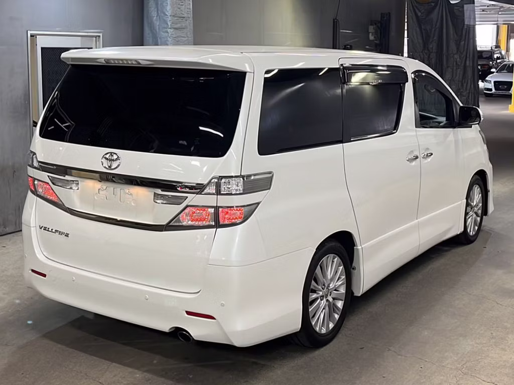 TOYOTA VELLFIRE