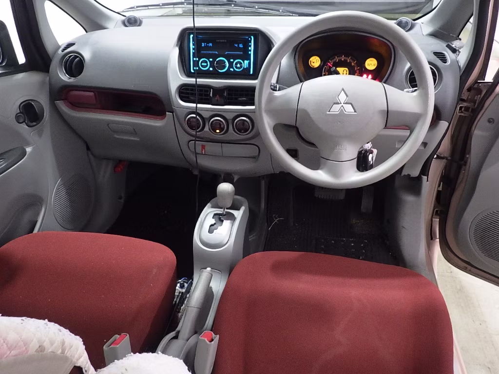 MITSUBISHI I