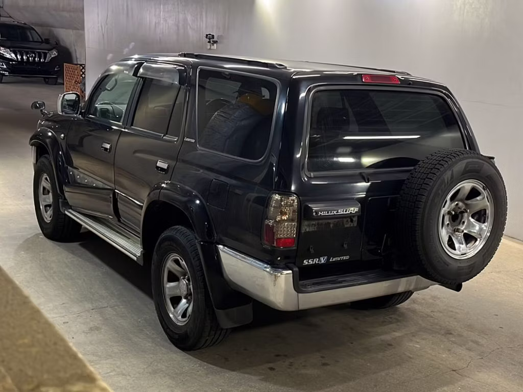 TOYOTA HILUX SURF