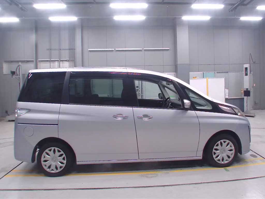 MAZDA BIANTE