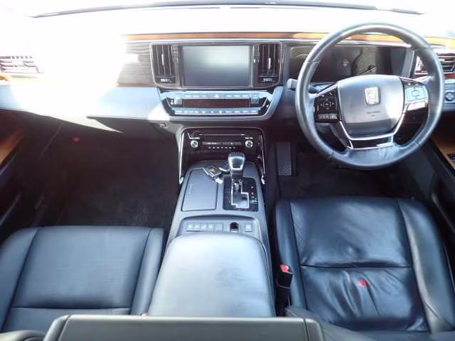 TOYOTA CENTURY