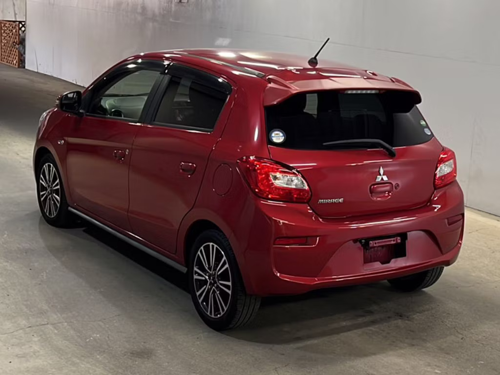 MITSUBISHI MIRAGE
