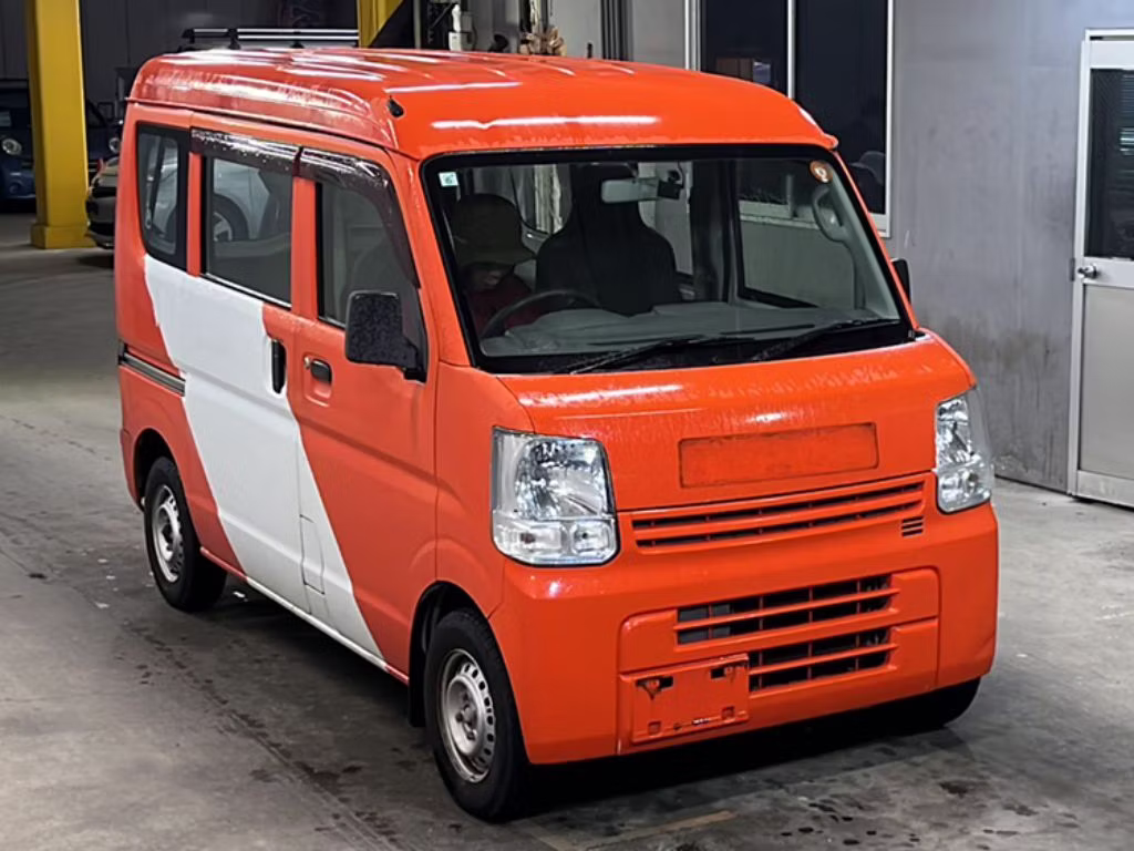 MITSUBISHI MINICAB