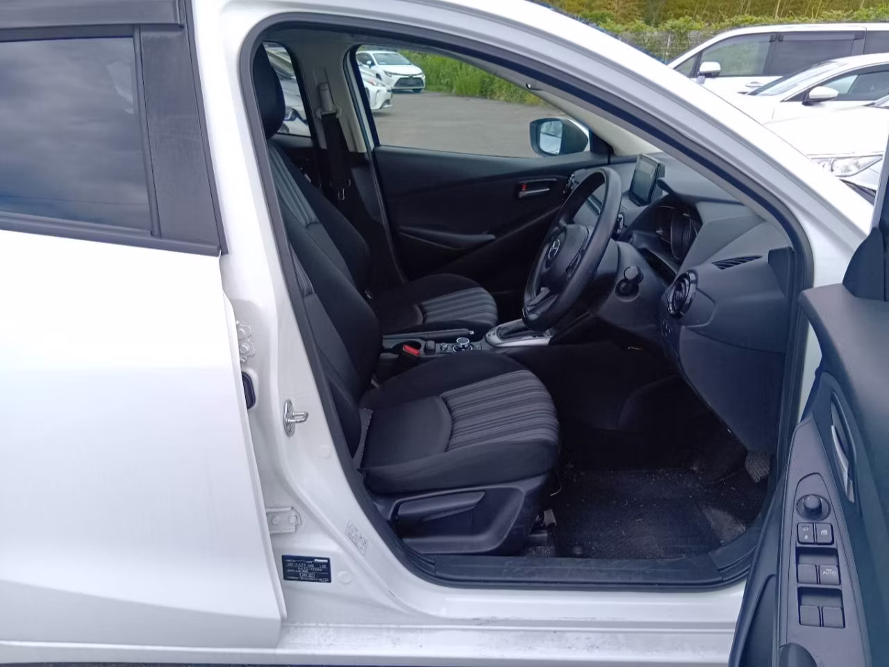 MAZDA MAZDA2