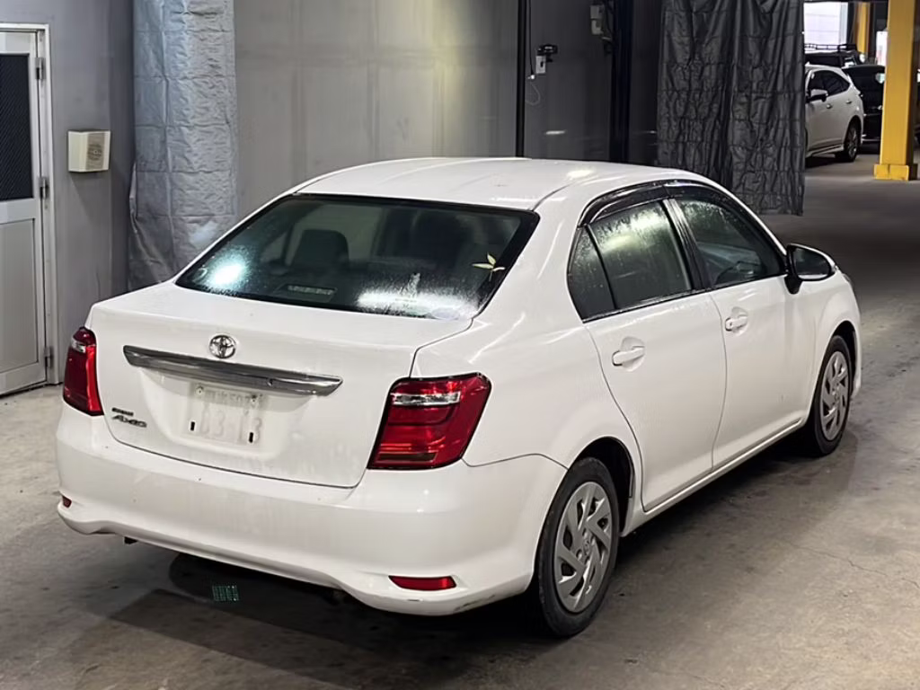 TOYOTA COROLLA AXIO