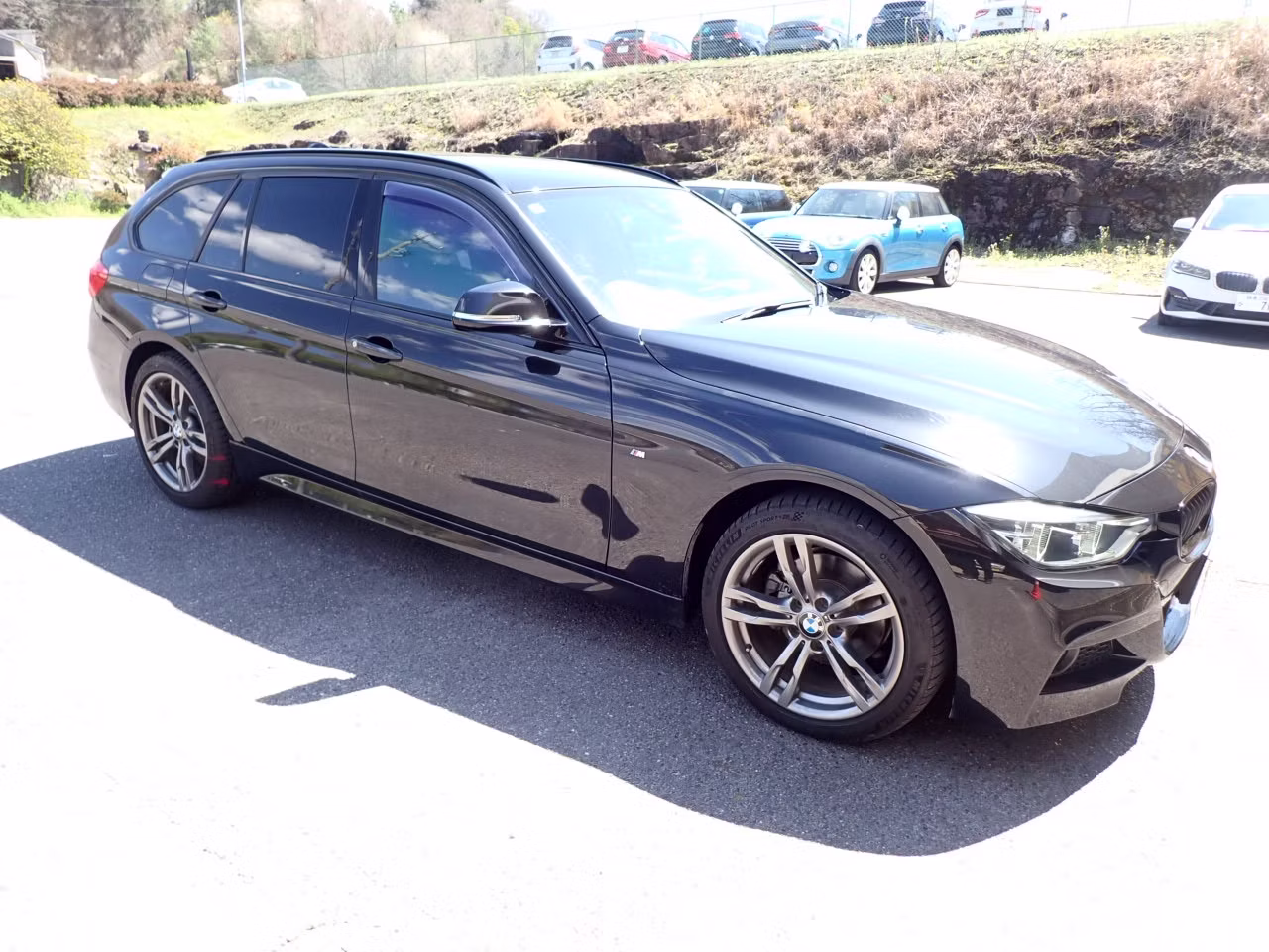 BMW 3-SERIES