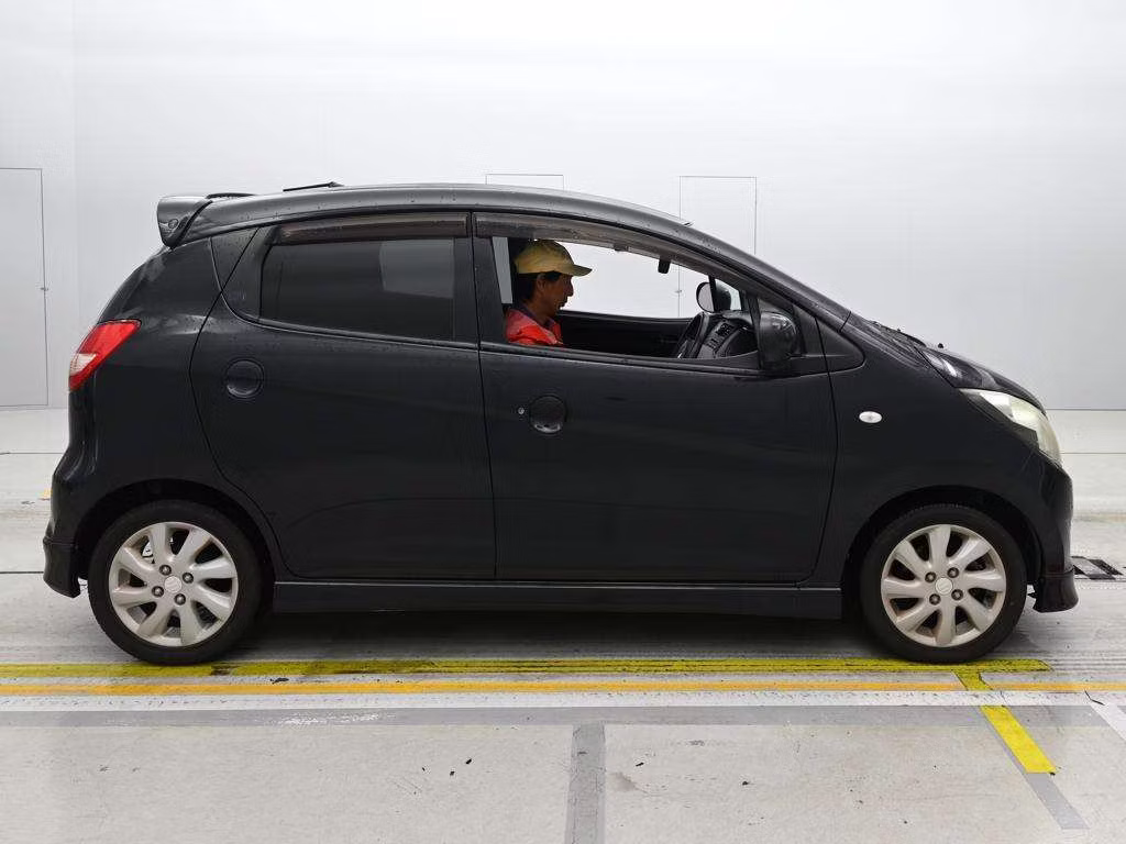 SUZUKI CERVO