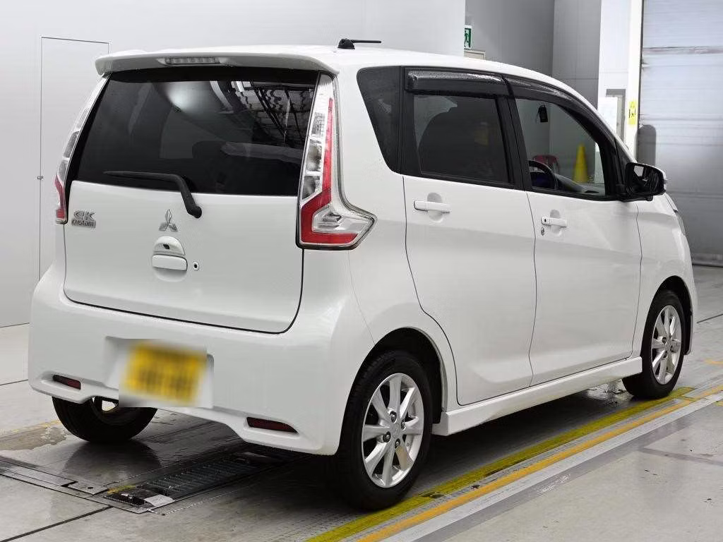 MITSUBISHI EK CUSTOM