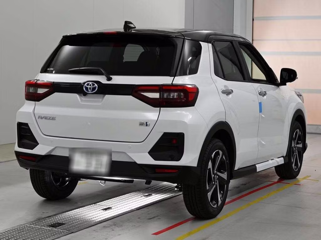 TOYOTA RAIZE