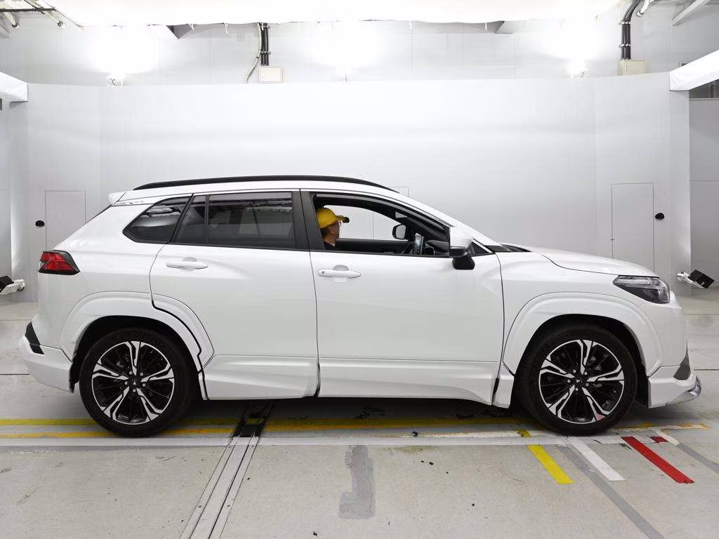 TOYOTA COROLLA CROSS