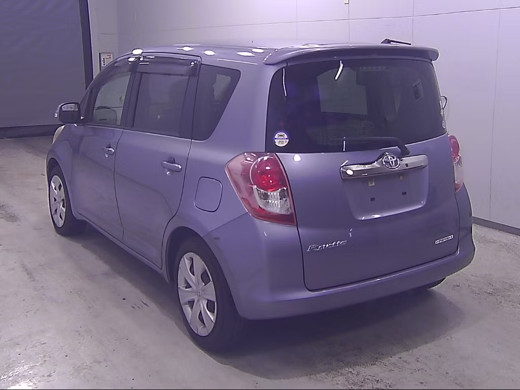 TOYOTA RACTIS