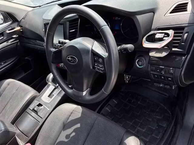 SUBARU LEGACY B4