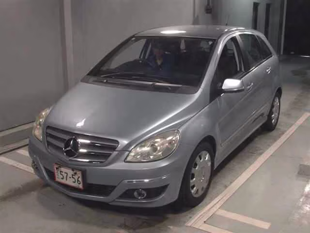 MERCEDES-BENZ B-CLASS
