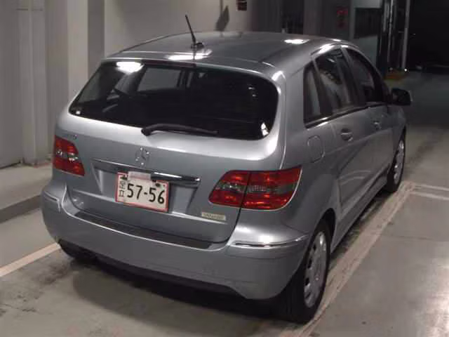 MERCEDES-BENZ B-CLASS