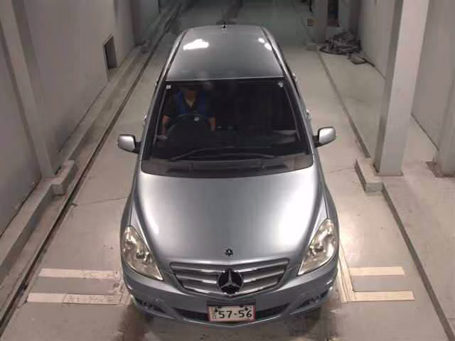 MERCEDES-BENZ B-CLASS