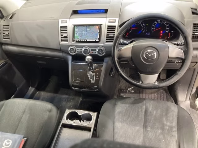 MAZDA MPV