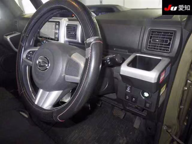DAIHATSU WAKE