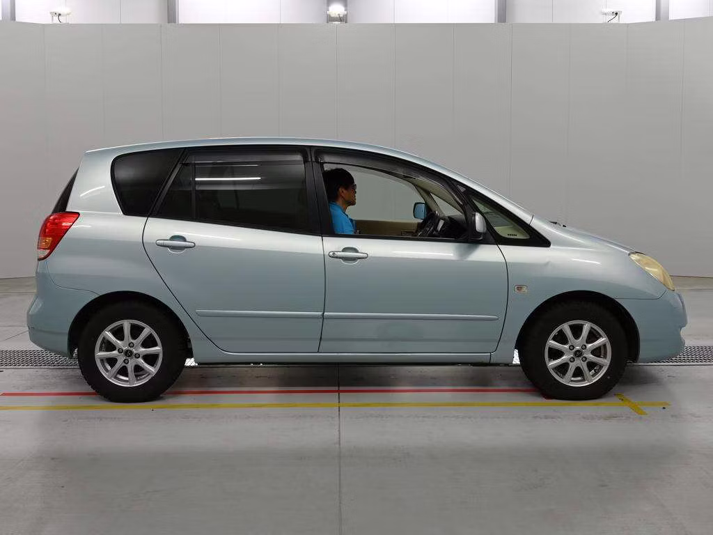 TOYOTA COROLLA SPACIO