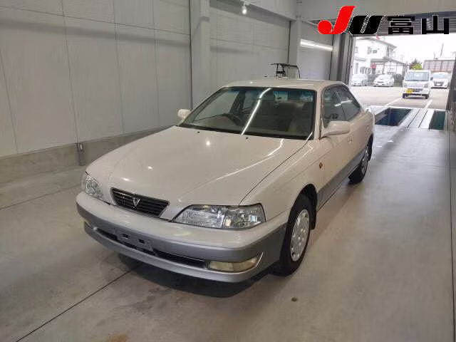 TOYOTA VISTA