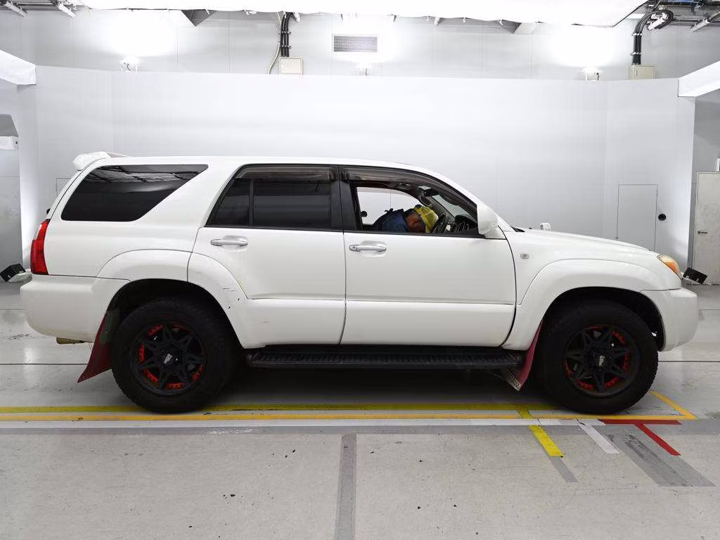 TOYOTA HILUX SURF
