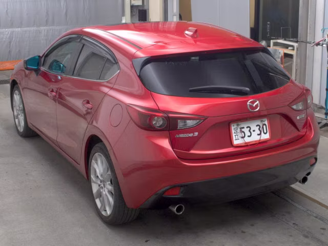 MAZDA AXELA