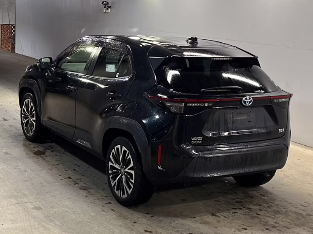 TOYOTA YARIS CROSS