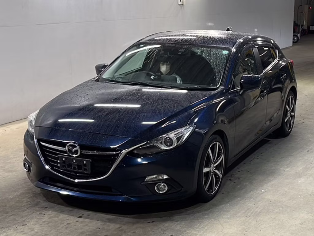 MAZDA AXELA