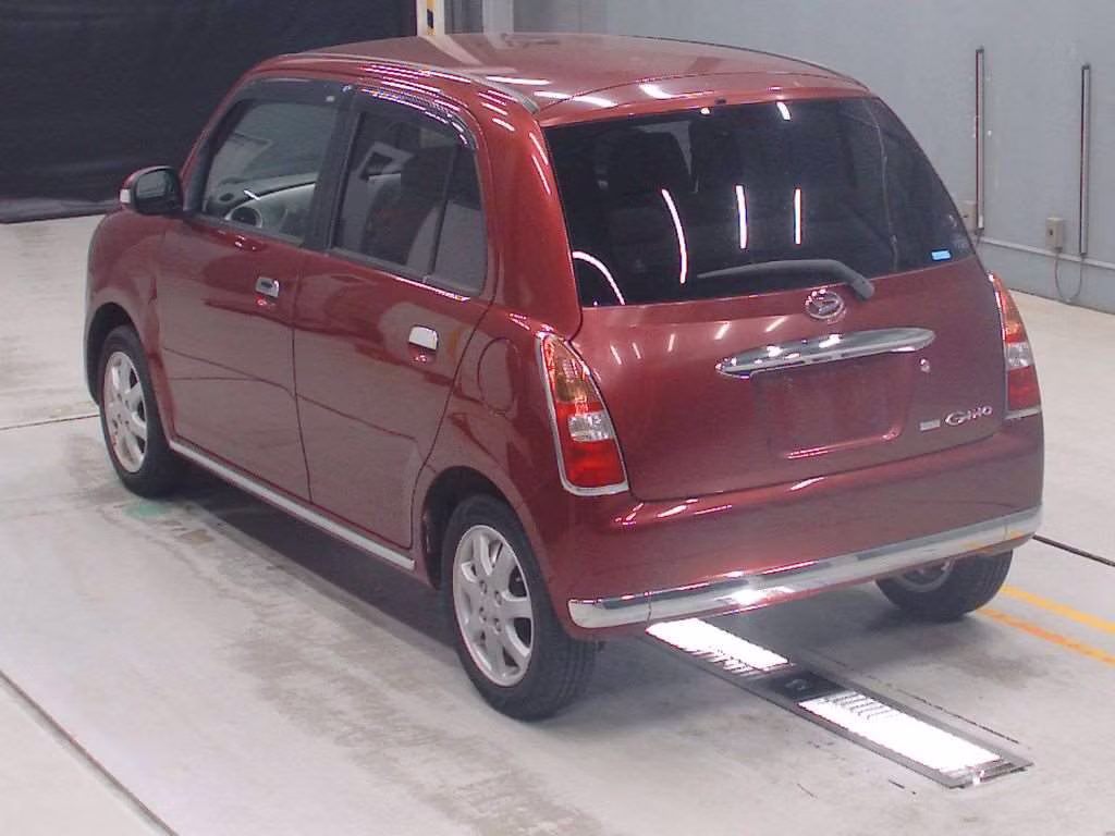DAIHATSU MIRA GINO