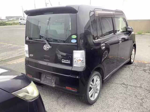 DAIHATSU MOVE CONTE