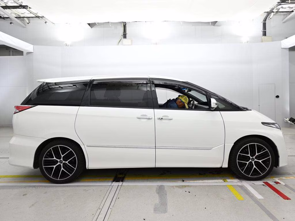 TOYOTA ESTIMA