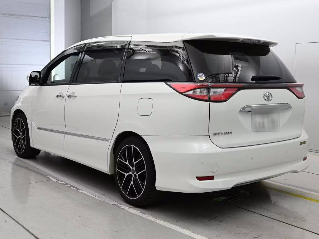 TOYOTA ESTIMA