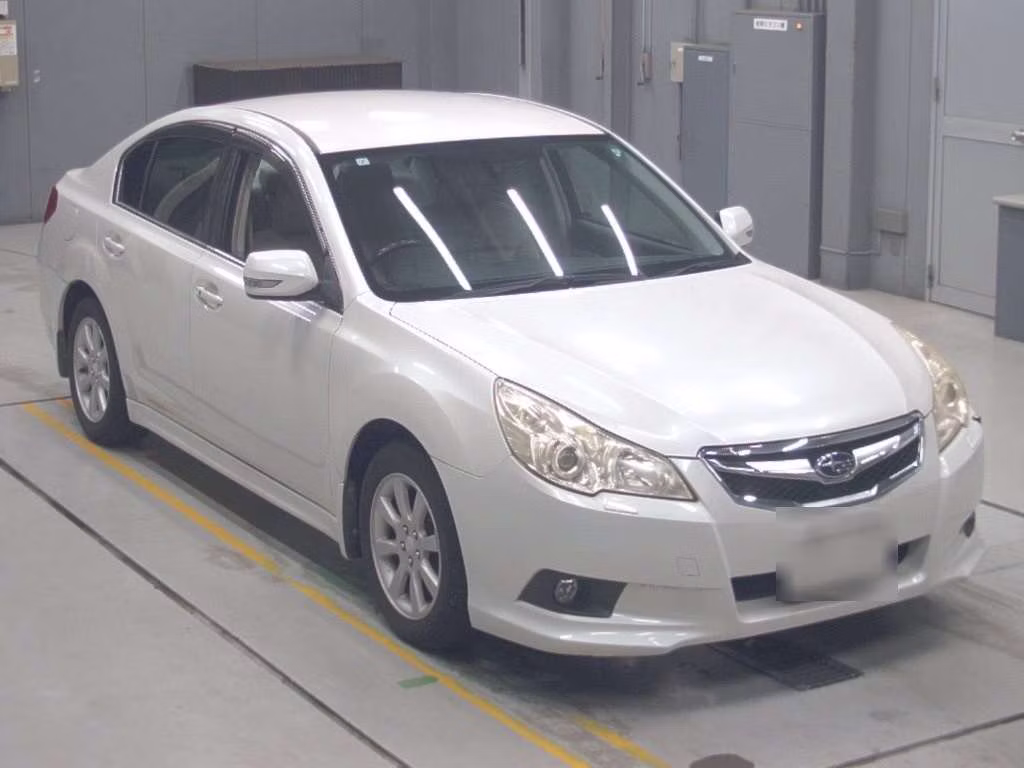SUBARU LEGACY B4