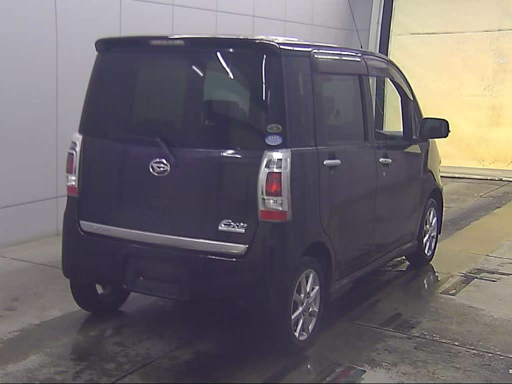 DAIHATSU TANTO EXE