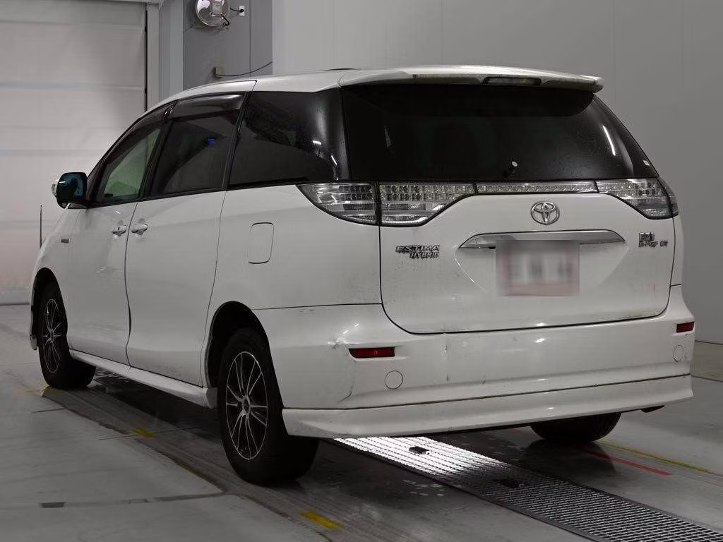 TOYOTA ESTIMA