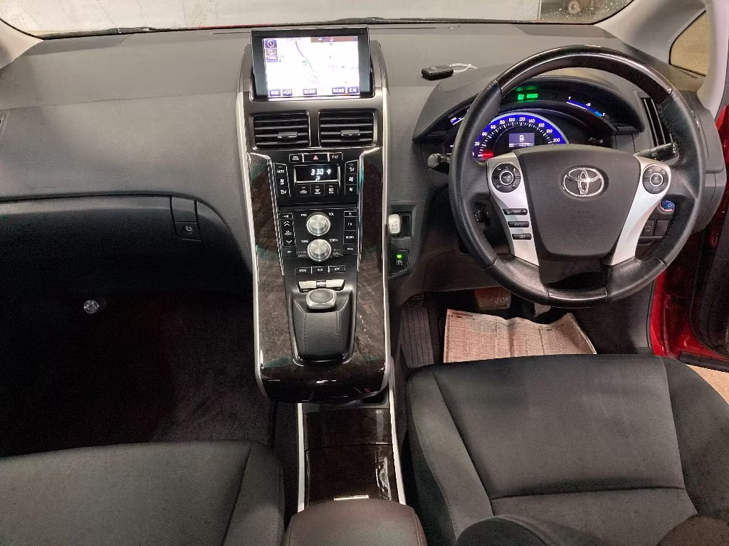 TOYOTA SAI