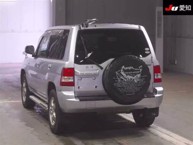 MITSUBISHI PAJERO IO