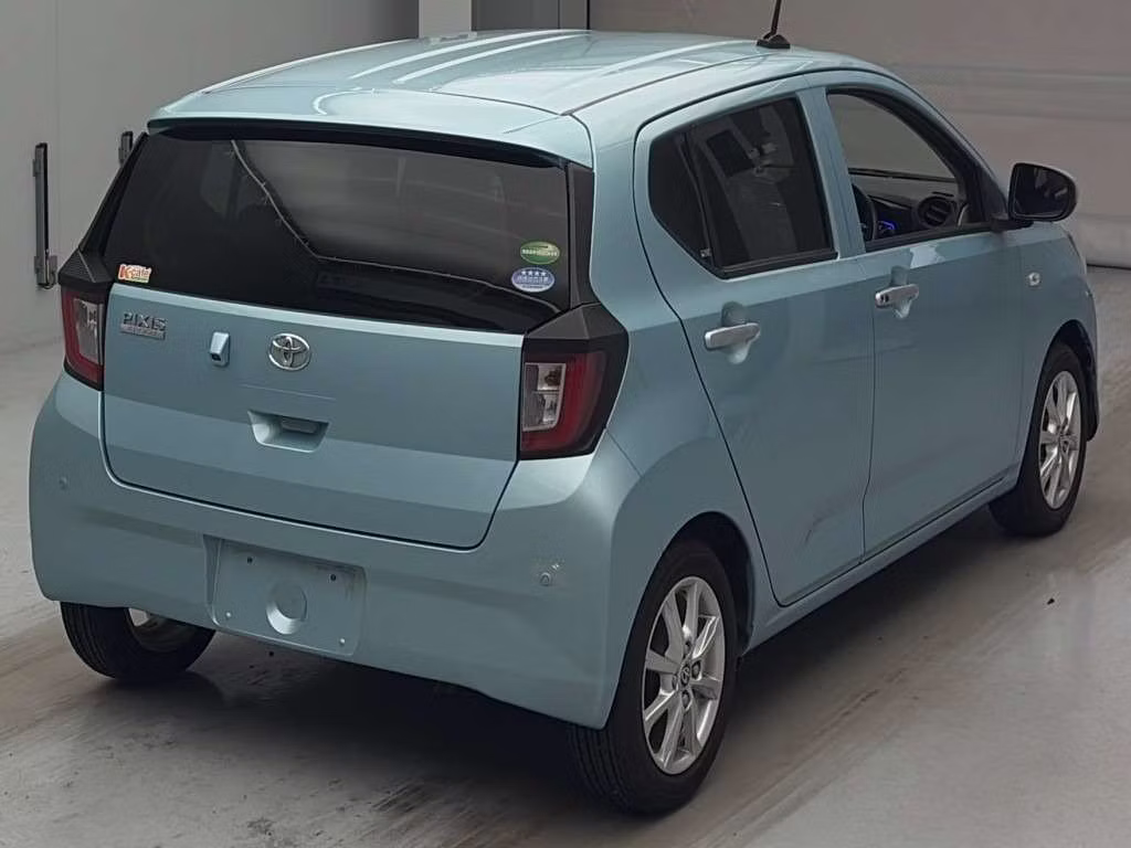 TOYOTA PIXIS EPOCH